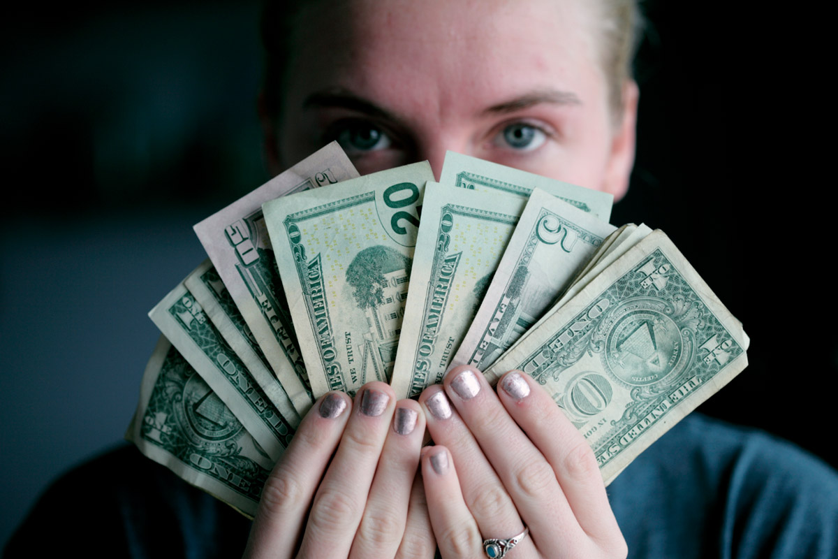 Should I Negotiate My Salary If It’s an Entry Level Position?